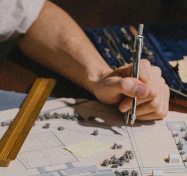 Principal Designer vs Principal Contractor: Roles and Responsibilities