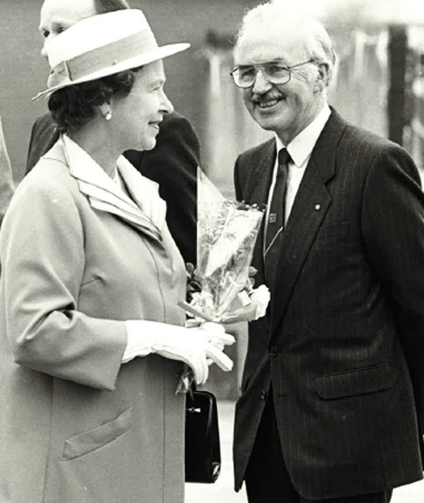 Alan Wood