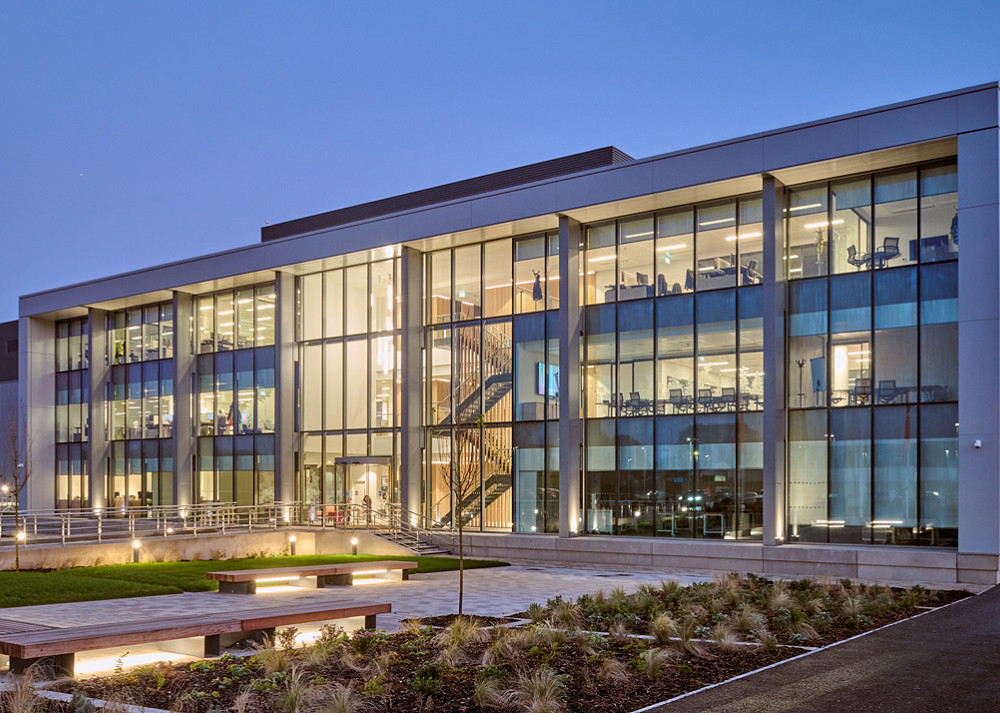 Infrastructure Planning, Funding, and Major UK Projects